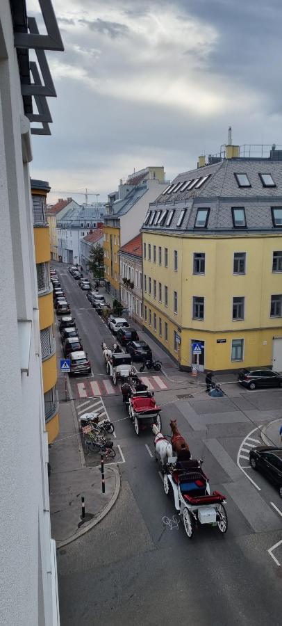 Apartament Vienna-royal-apartment Wiedeń